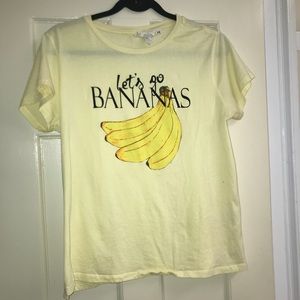 Graphic yellow T-shirt
